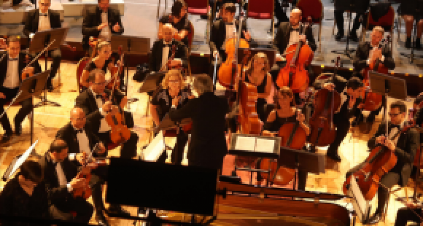 27/2 - Orquesta Sinf&oacute;nica: Rom&aacute;nticamente cl&aacute;sico