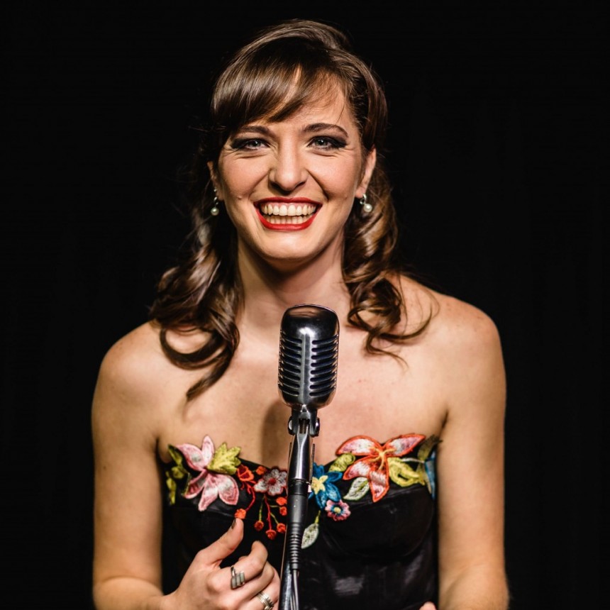 JANISE presenta su nuevo single y videoclip SAUDADE